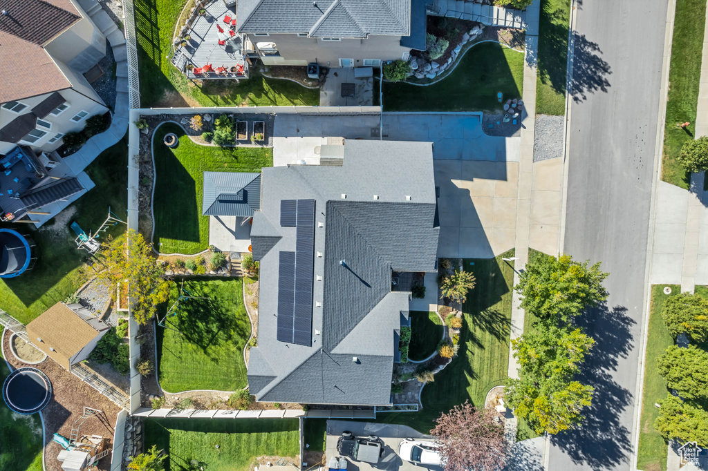 153 W HONEYSUCKLE DR Saratoga Springs, UT 84045