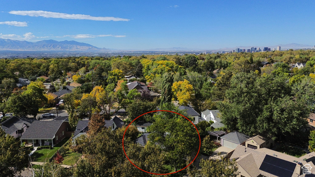 Photo 43 for MLS #2116673 at 1929 E Laird Dr