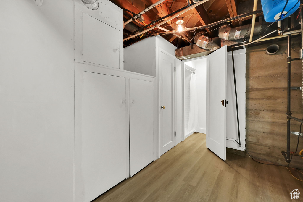Photo 34 for MLS #2116673 at 1929 E Laird Dr
