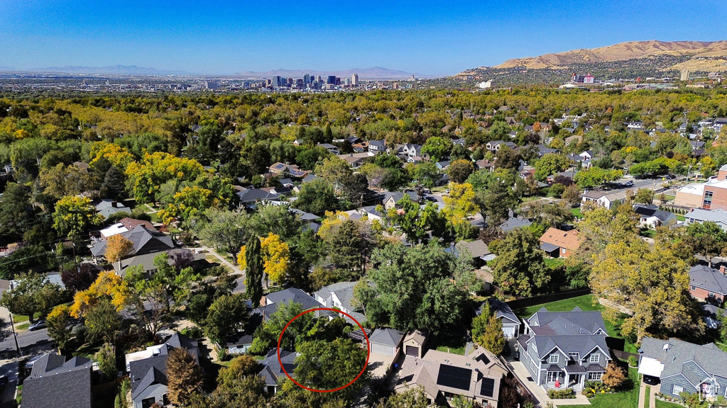 Photo 45 for MLS #2116673 at 1929 E Laird Dr