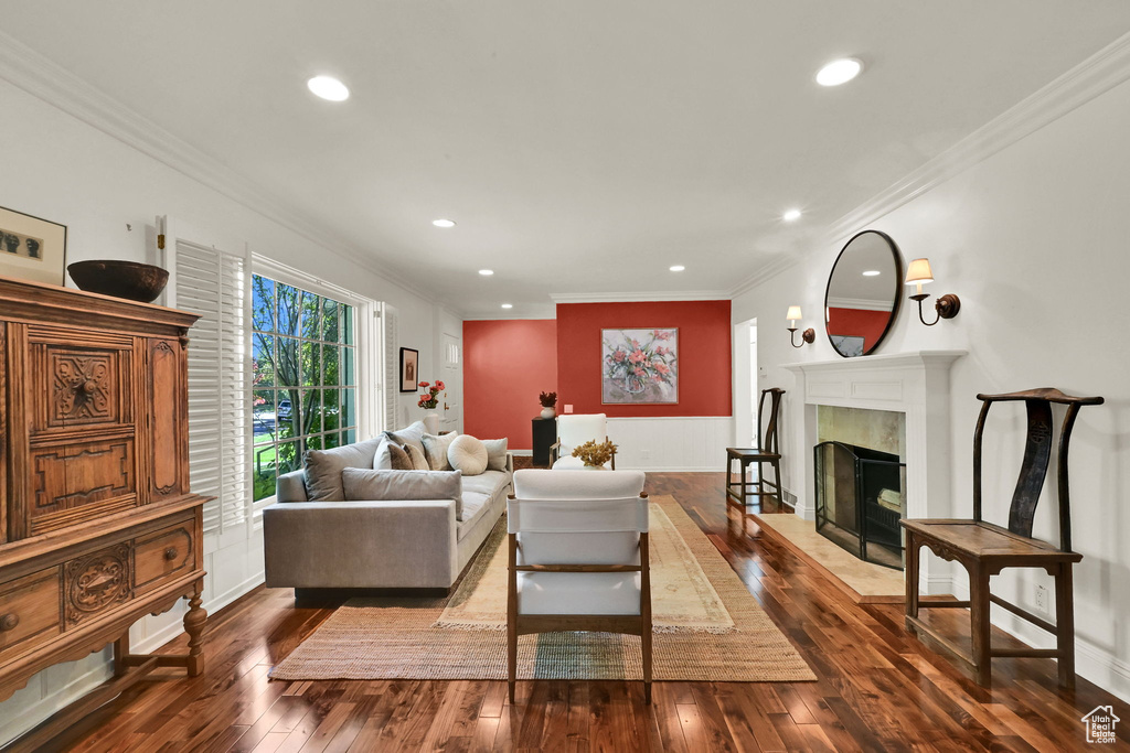 Photo 8 for MLS #2116673 at 1929 E Laird Dr