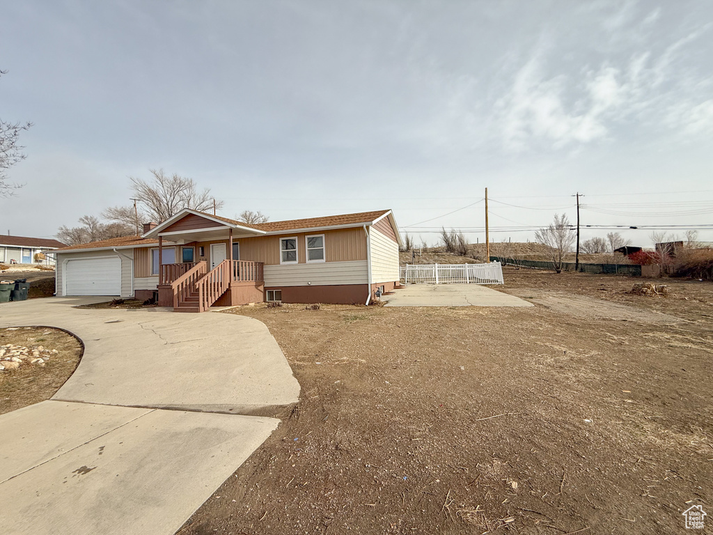 Photo 2 for MLS #2116675 at 510 W Highway Dr