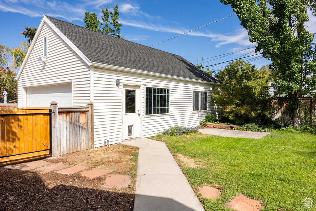 Photo 36 for MLS #2116687 at 2259 E Hubbard Ave