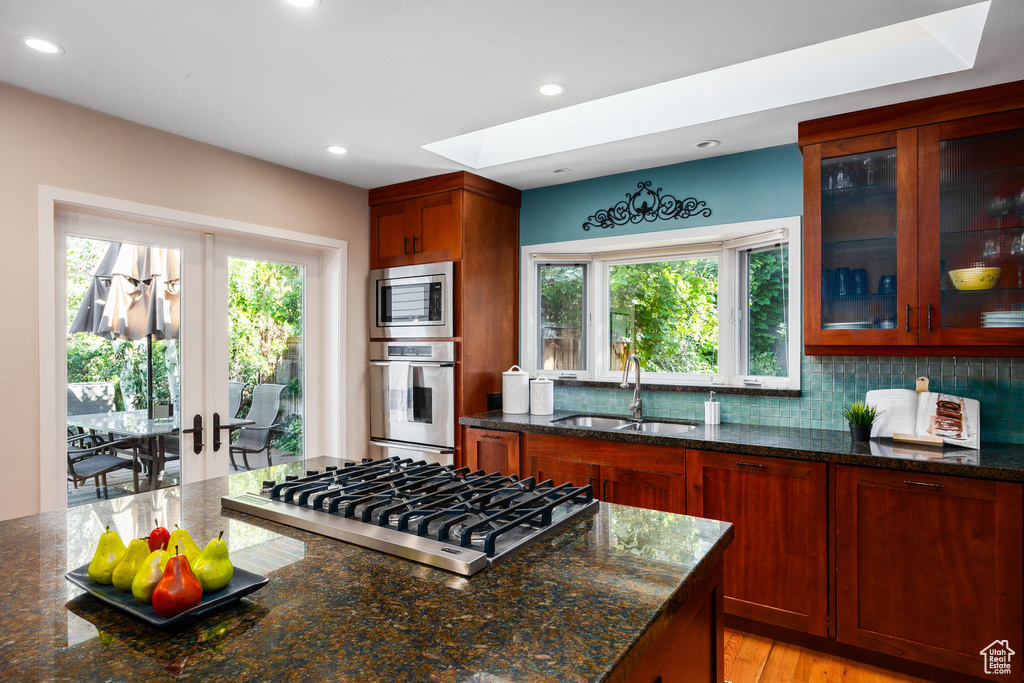 Photo 10 for MLS #2116687 at 2259 E Hubbard Ave