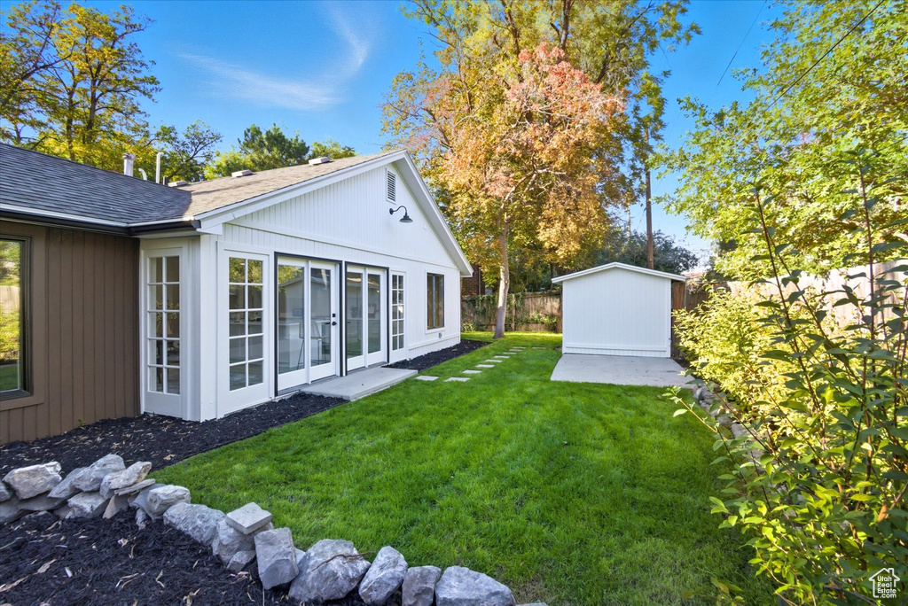 Photo 19 for MLS #2116688 at 3663 Redmaple Rd