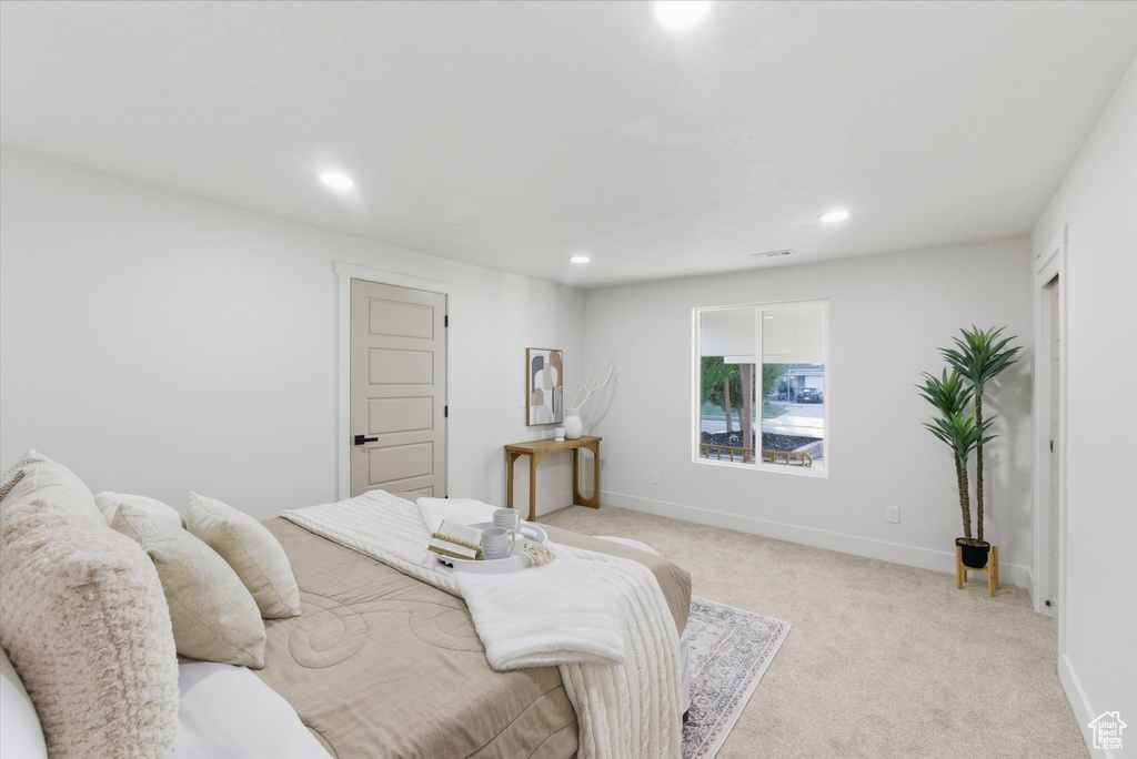 Photo 13 for MLS #2116688 at 3663 Redmaple Rd