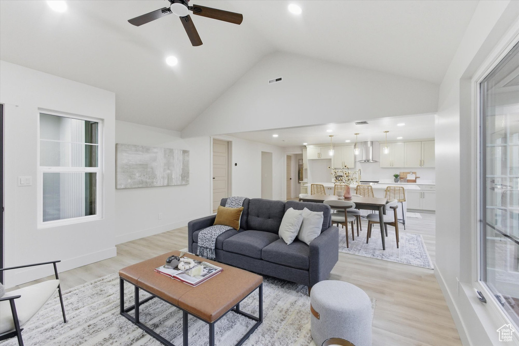 Photo 8 for MLS #2116688 at 3663 Redmaple Rd