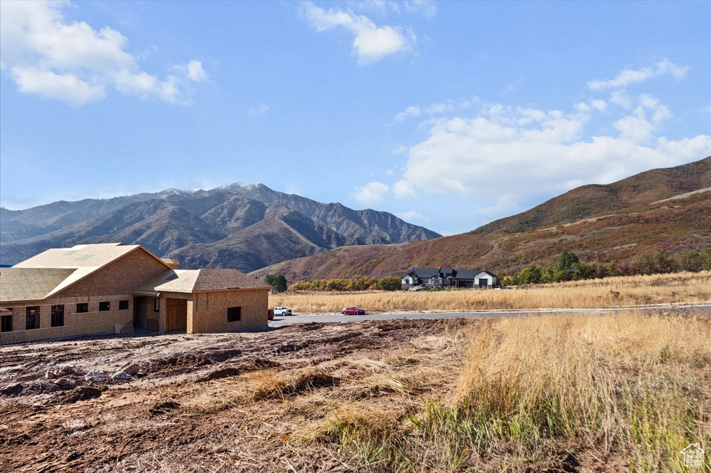 6250  ROBINSON DR Mountain Green, UT 84050