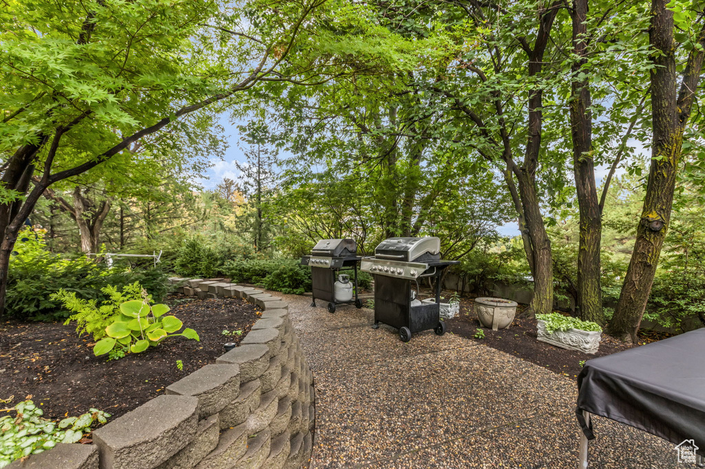 Photo 36 for MLS #2116691 at 875 S Donner Way #205