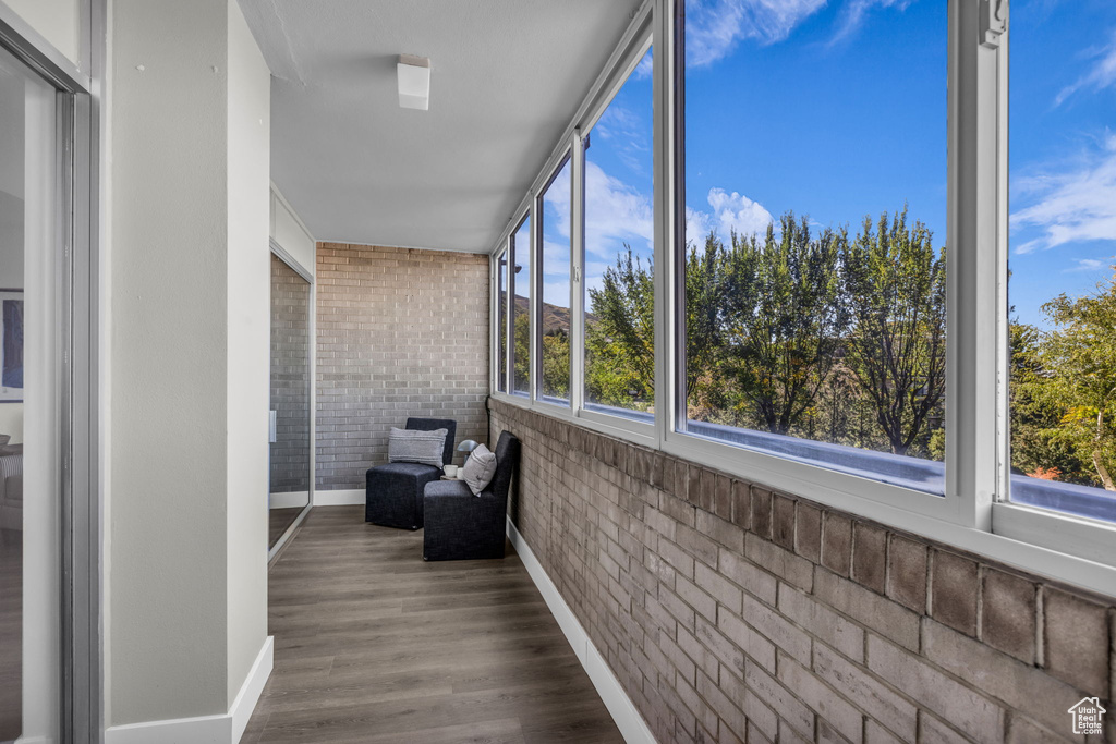 Photo 9 for MLS #2116691 at 875 S Donner Way #205