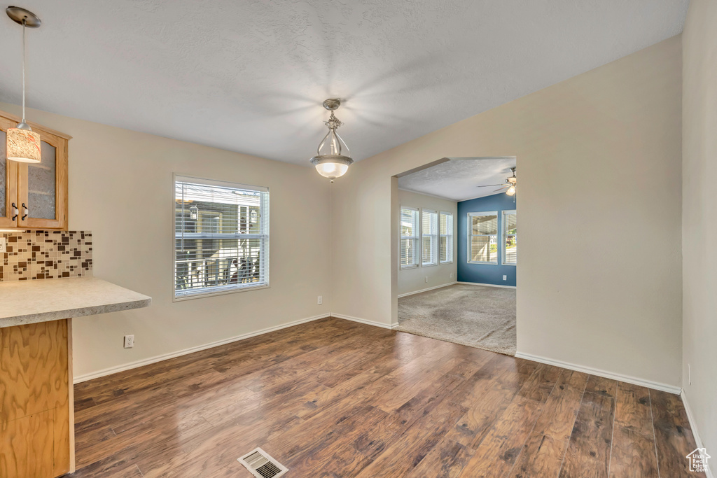 Photo 4 for MLS #2116692 at 11296 S Hidden View Ln #239