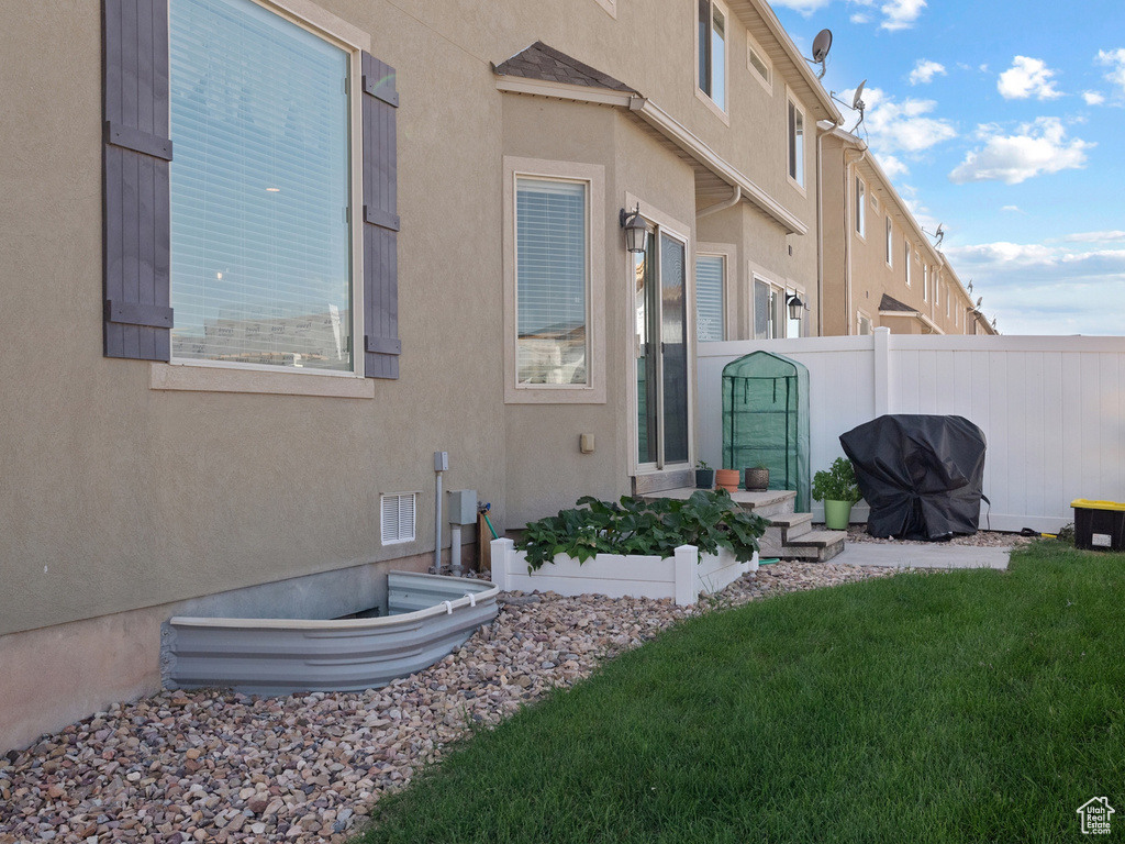 Photo 31 for MLS #2116693 at 46 W Apache Rd