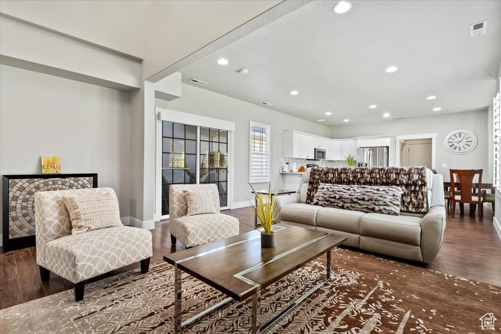 Photo 5 for MLS #2116695 at 4878 W Duckhorn Dr