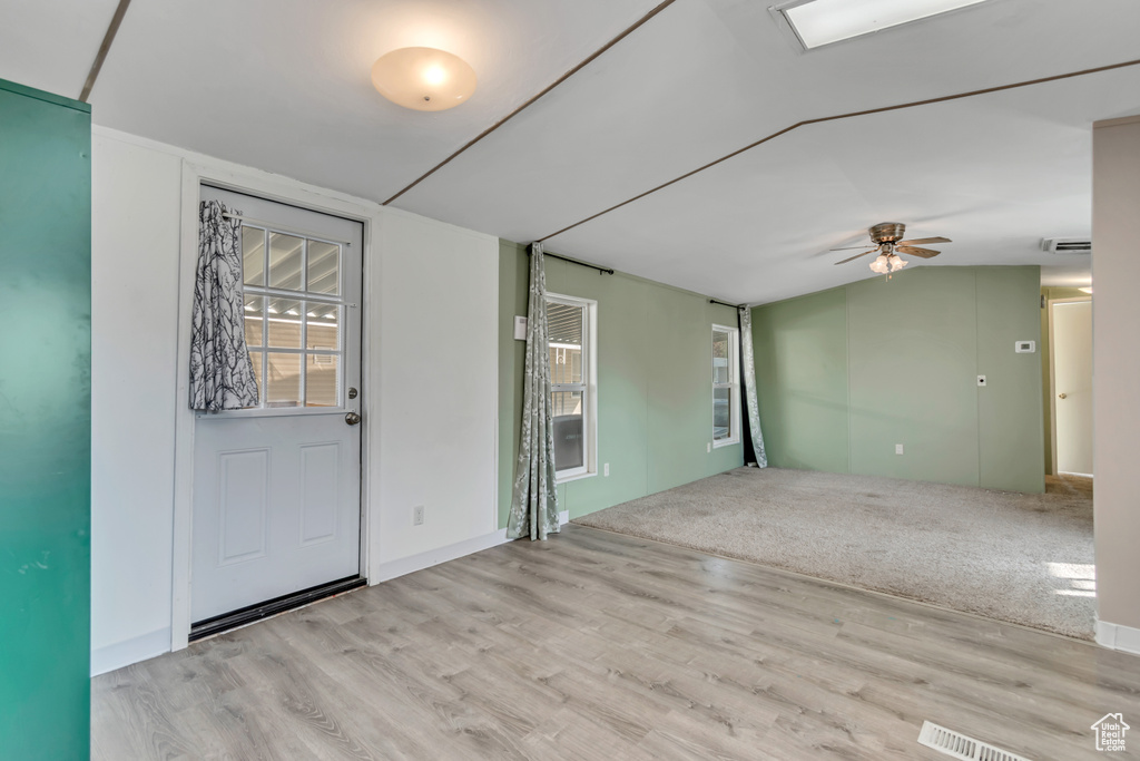 Photo 4 for MLS #2116697 at 748 W Monte Blanco