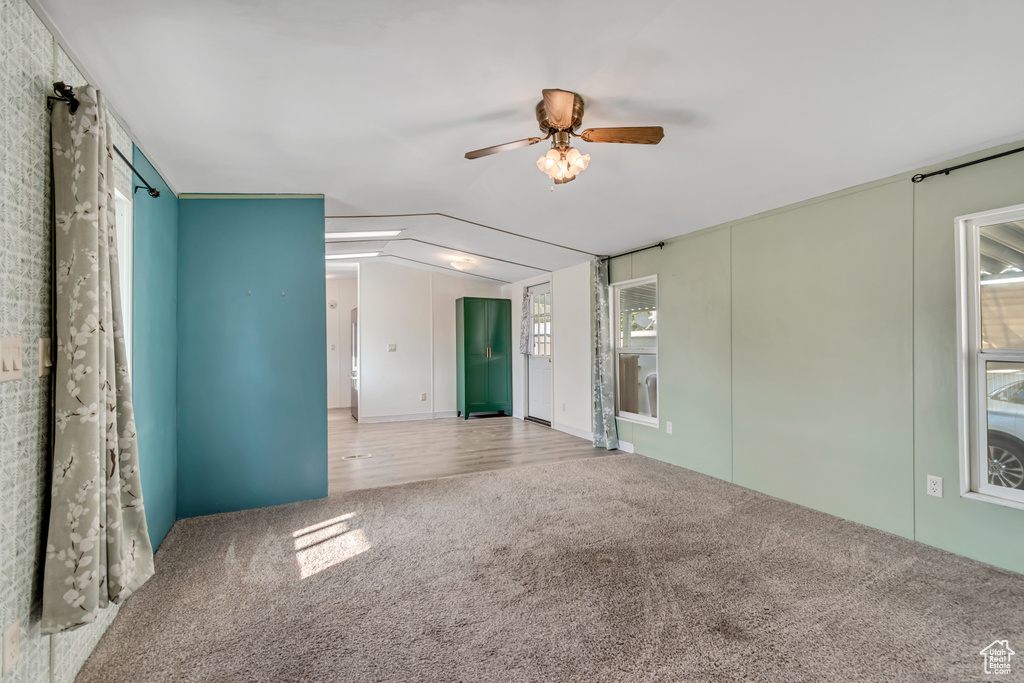 Photo 9 for MLS #2116697 at 748 W Monte Blanco