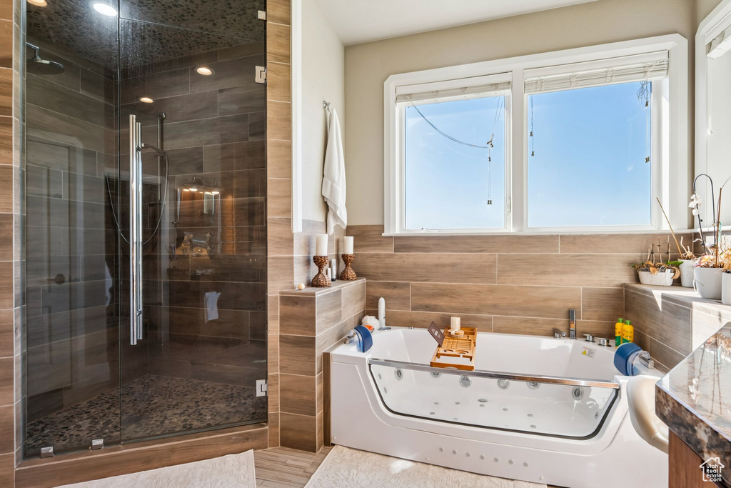 Photo 38 for MLS #2116700 at 941 N Sandhurst Dr