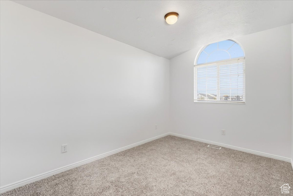 Photo 20 for MLS #2116702 at 4141 W 4875 South
