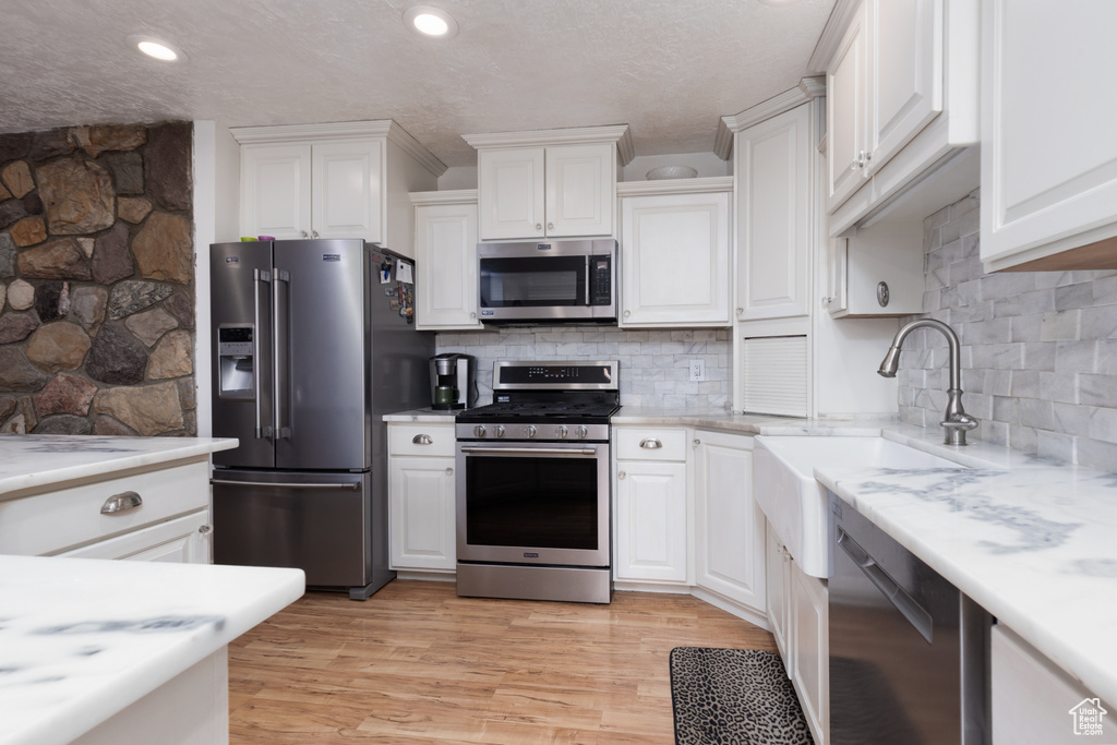 Photo 17 for MLS #2116703 at 295 S State St