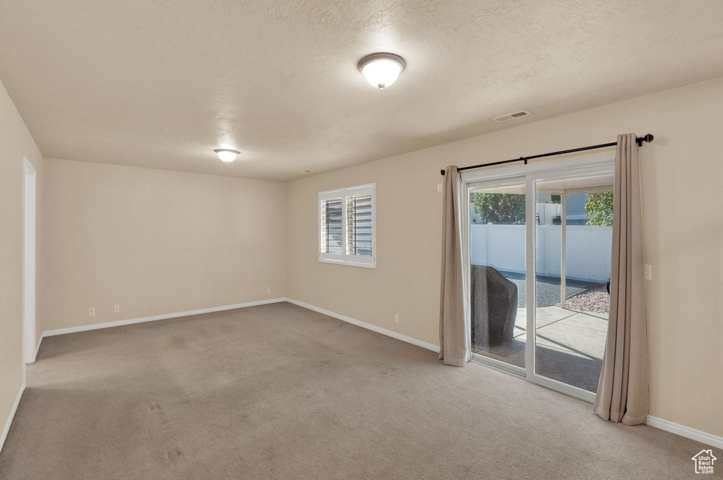 Photo 11 for MLS #2116706 at 6806 S Duchess St