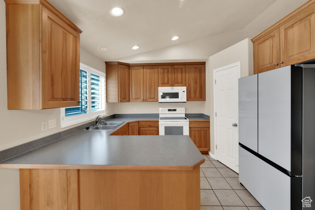 Photo 9 for MLS #2116706 at 6806 S Duchess St