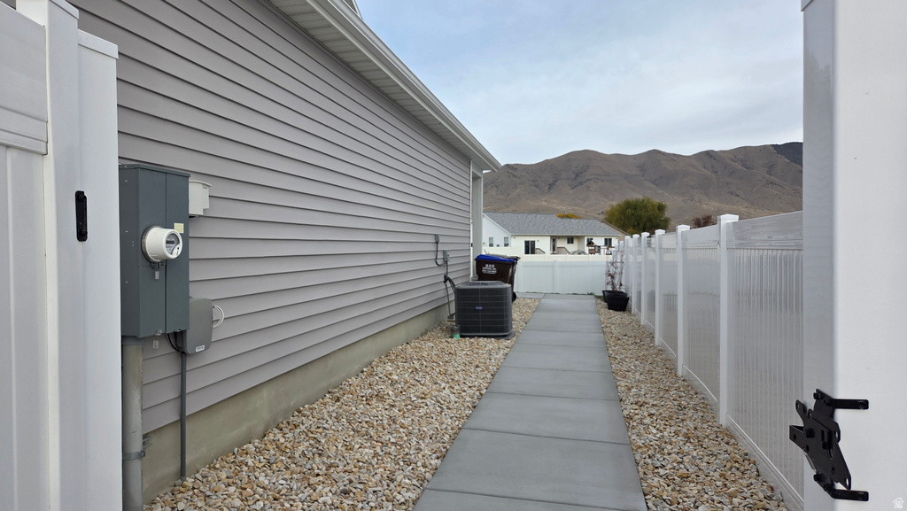 3534 N FINCH LN Eagle Mountain, UT 84005