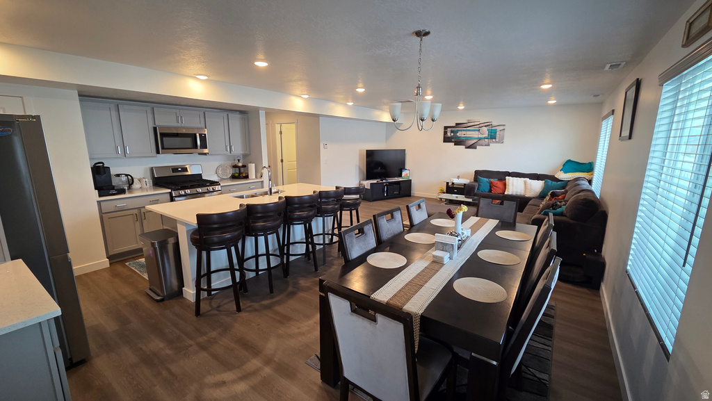 3534 N FINCH LN Eagle Mountain, UT 84005