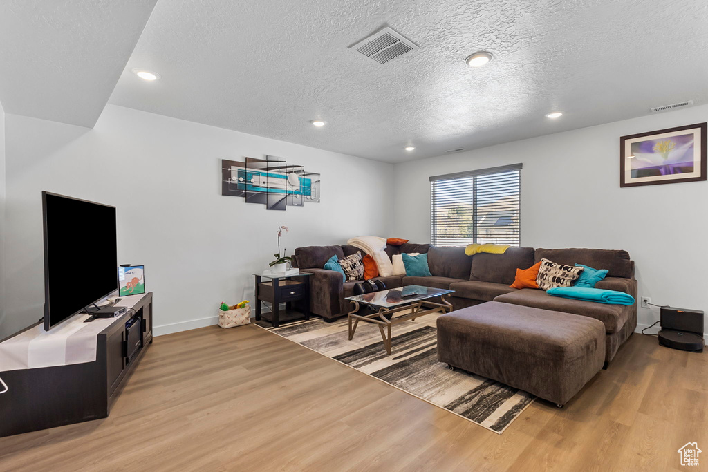 Photo 13 for MLS #2116714 at 3534 N Finch Ln