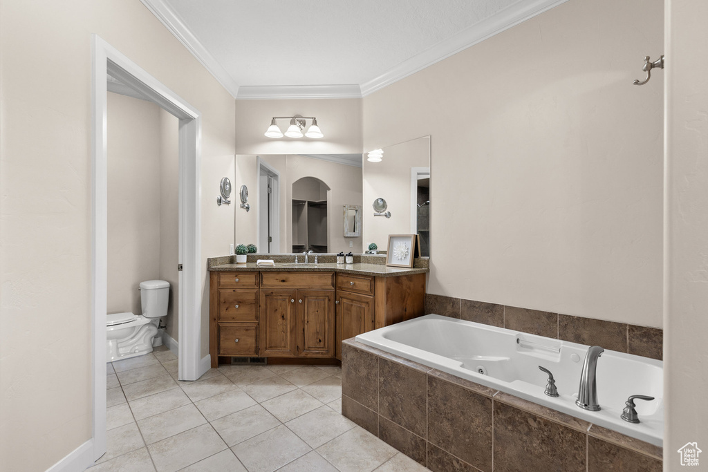 Photo 9 for MLS #2116716 at 810 S Dixie Dr #1013