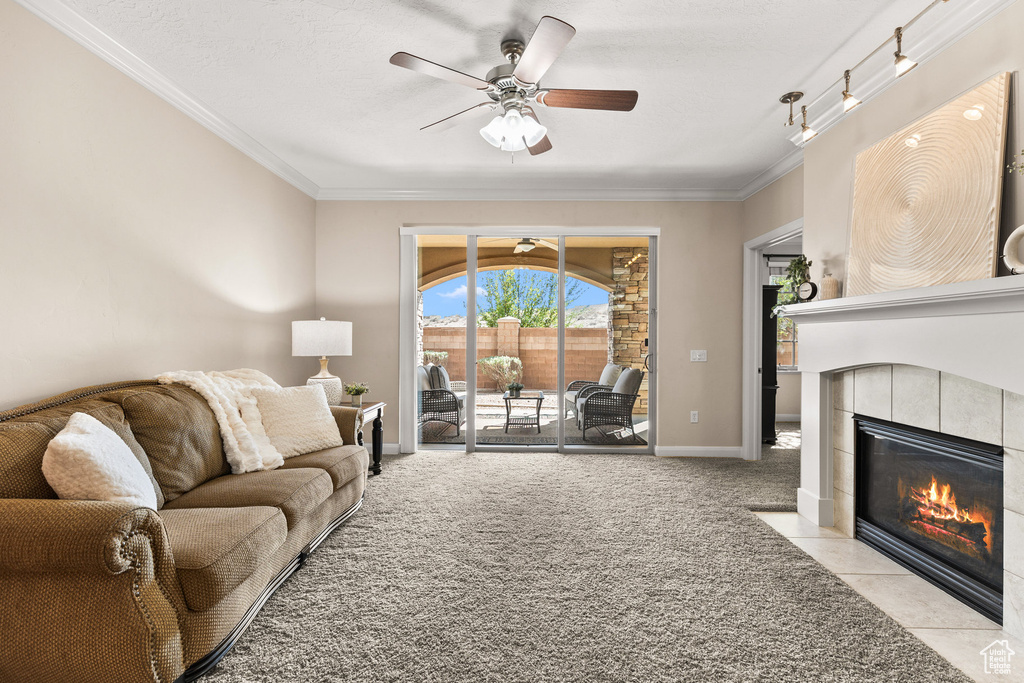 Photo 2 for MLS #2116716 at 810 S Dixie Dr #1013