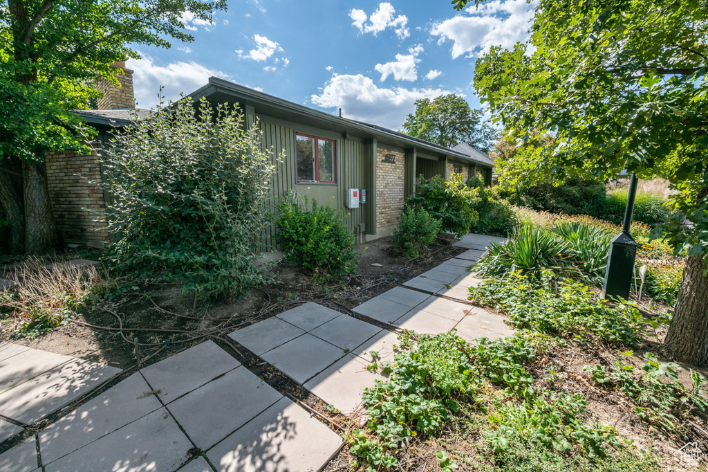 Photo 3 for MLS #2116720 at 6197 S Rodeo Ln