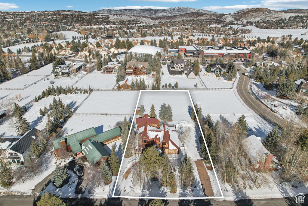 Photo 8 for MLS #2116722 at 1396 Moray Ct