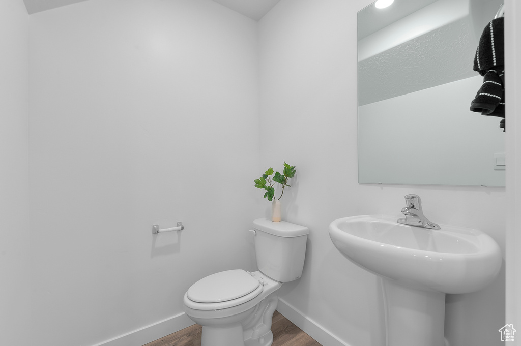 Photo 6 for MLS #2116725 at 1259 N 350 East #165