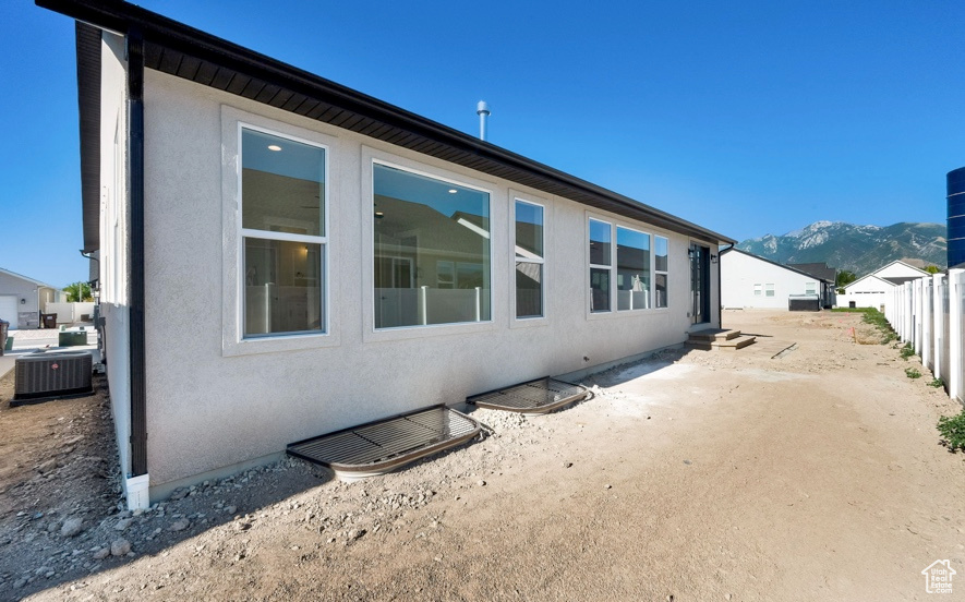 Photo 27 for MLS #2116729 at 1273 W Hendrix St #145