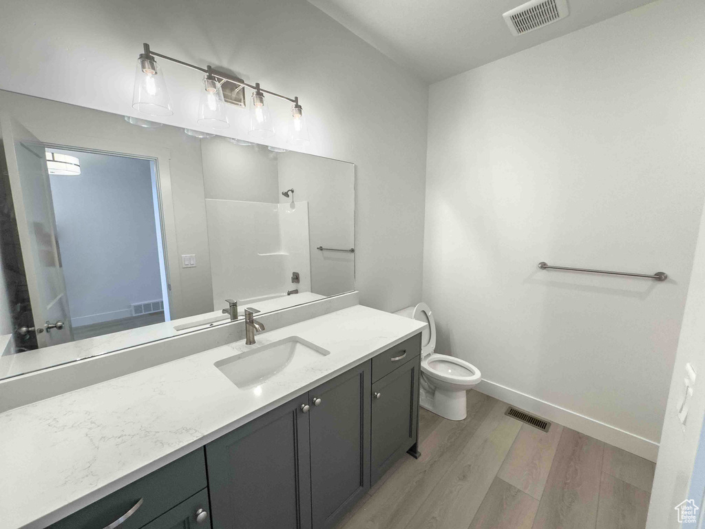 Photo 9 for MLS #2116730 at 1761 S 3875 West #233