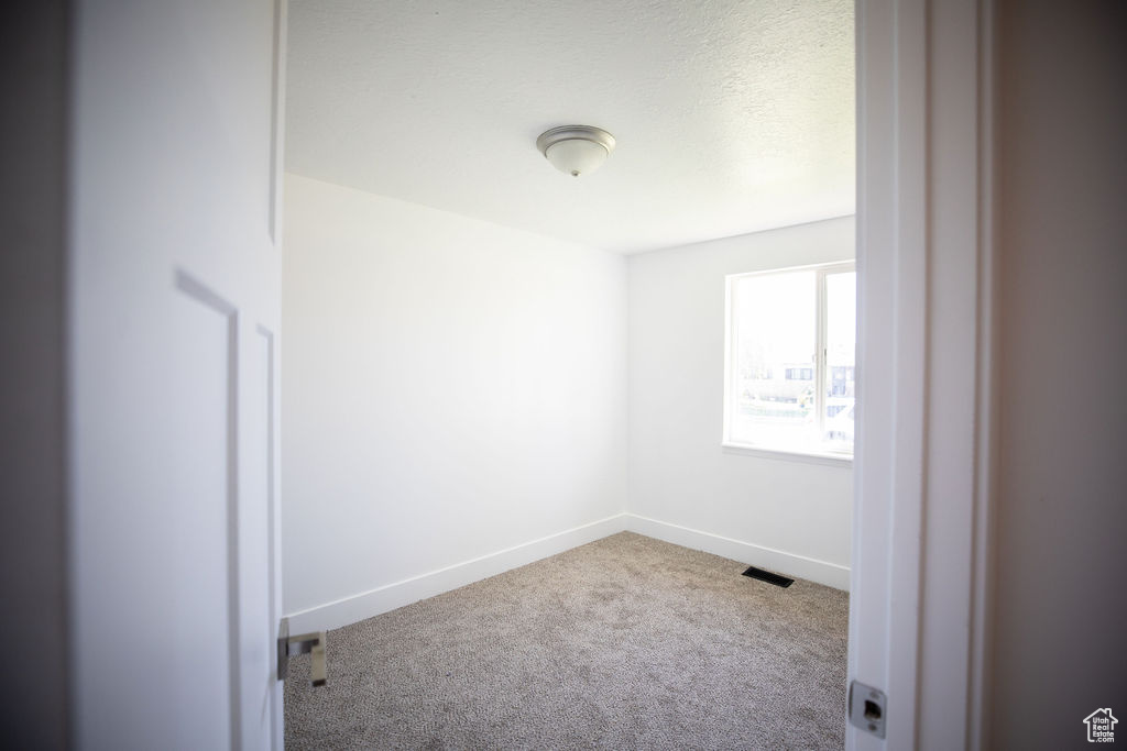 Photo 14 for MLS #2116732 at 721 N 800 West