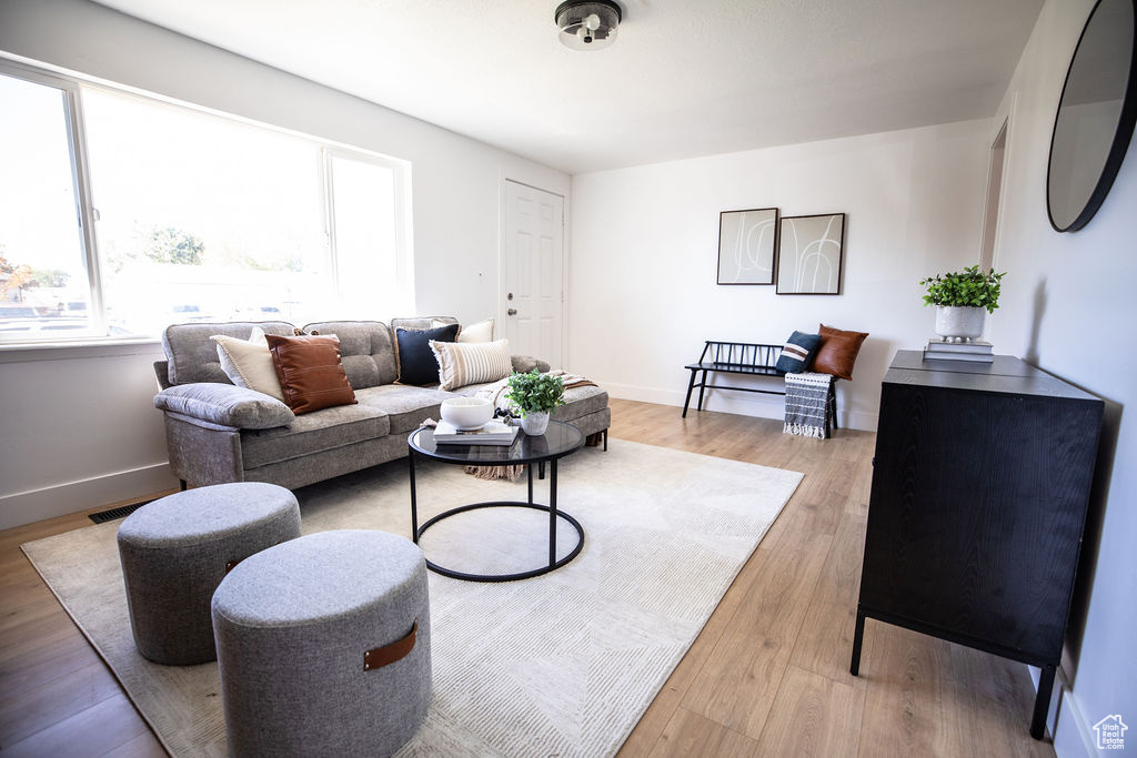 Photo 5 for MLS #2116732 at 721 N 800 West