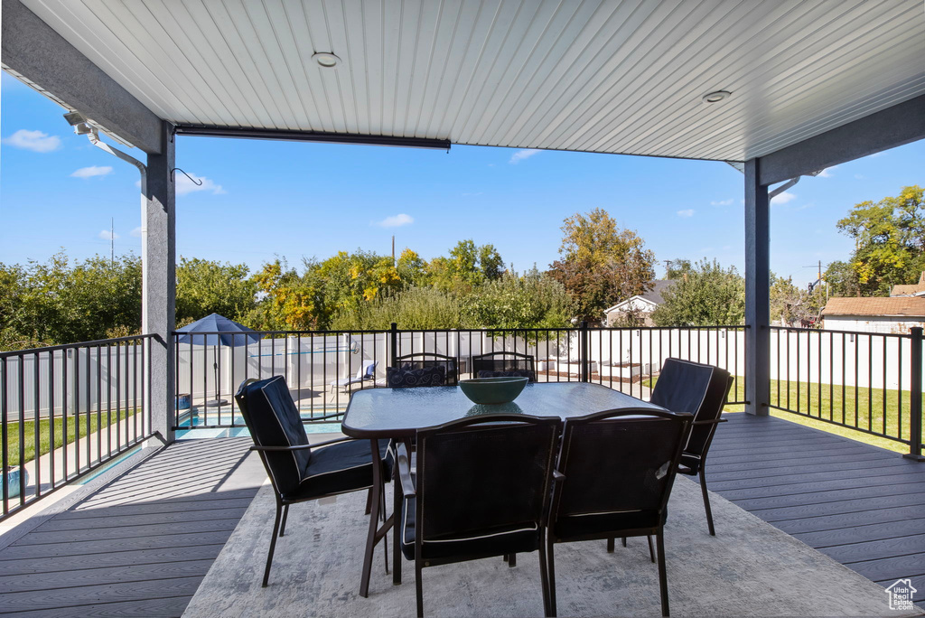 Photo 25 for MLS #2116733 at 372 W Clark Cir