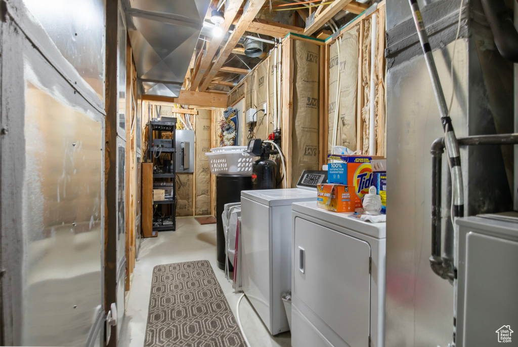 Photo 49 for MLS #2116733 at 372 W Clark Cir