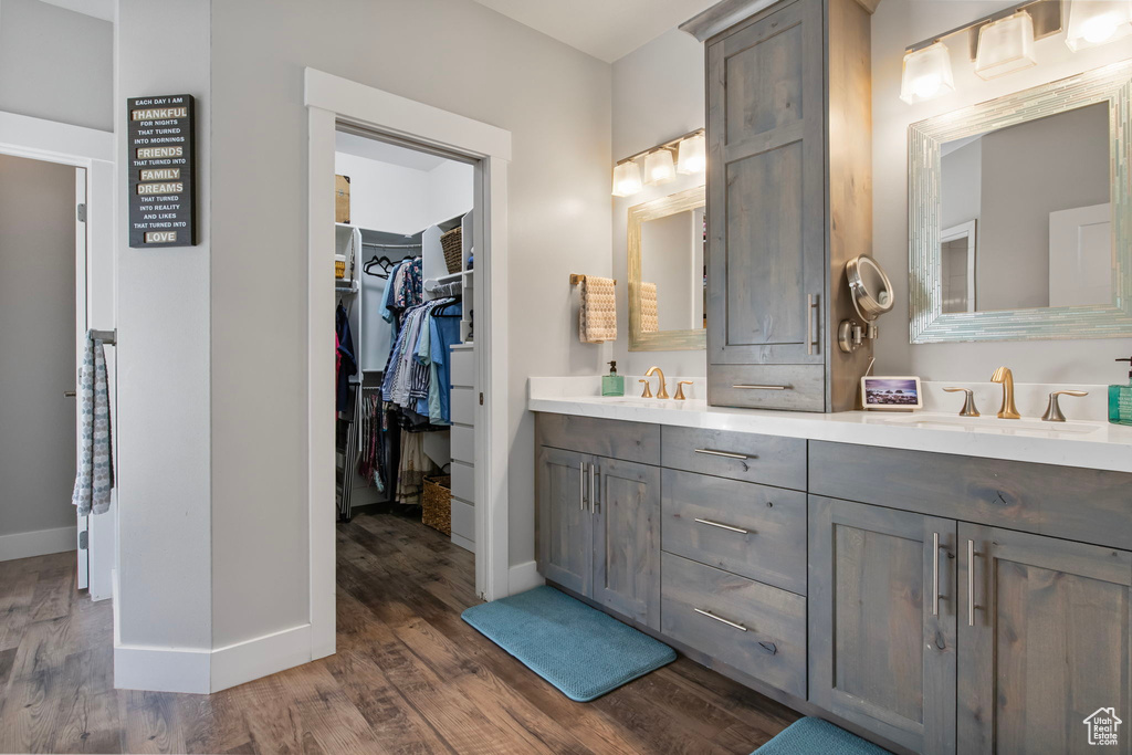 Photo 18 for MLS #2116733 at 372 W Clark Cir