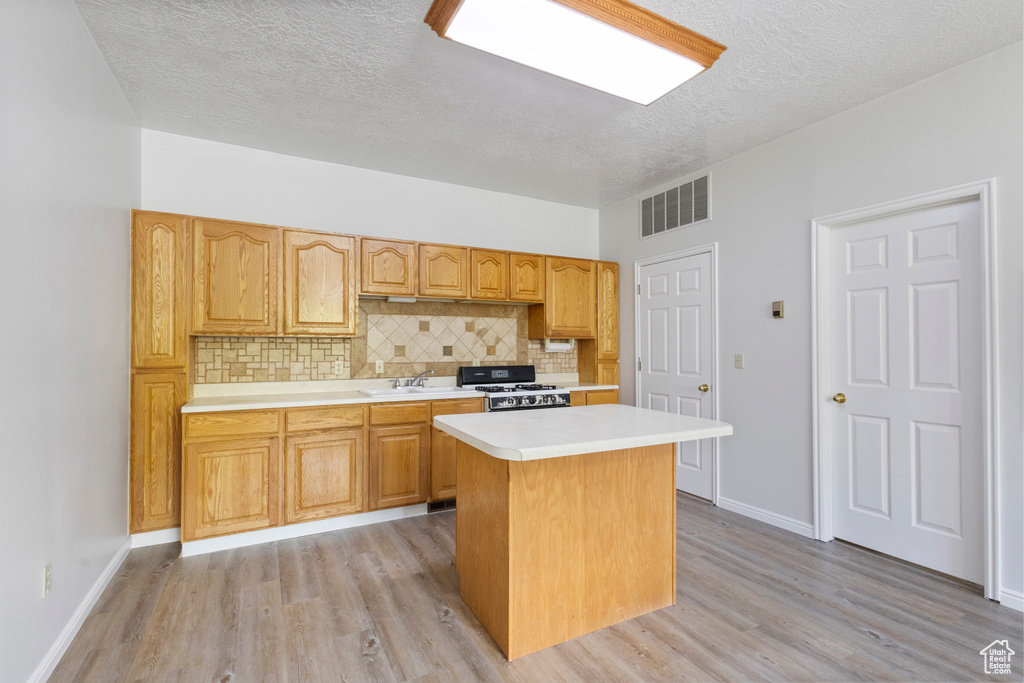 Photo 3 for MLS #2116748 at 167 W 200 North