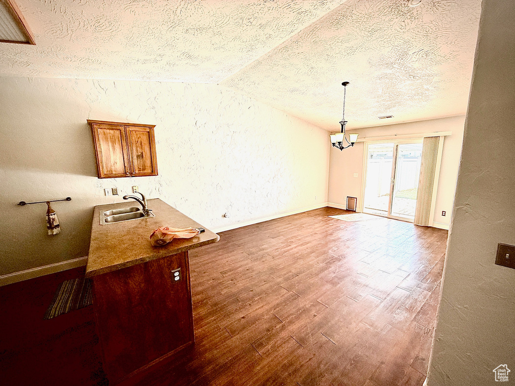 Photo 8 for MLS #2116750 at 361 E 1900 North