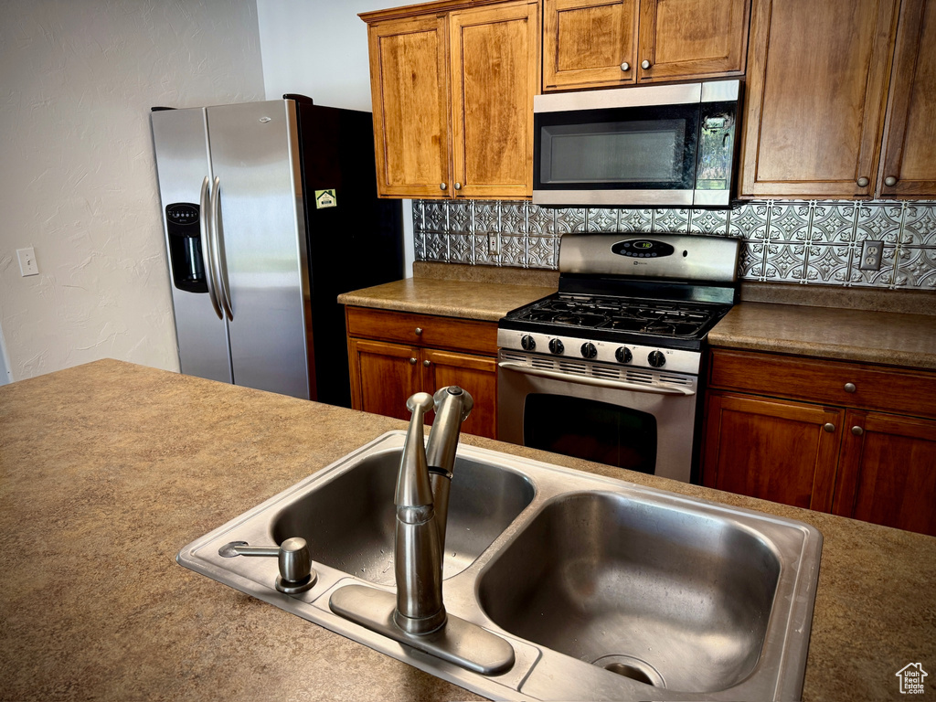 Photo 6 for MLS #2116750 at 361 E 1900 North