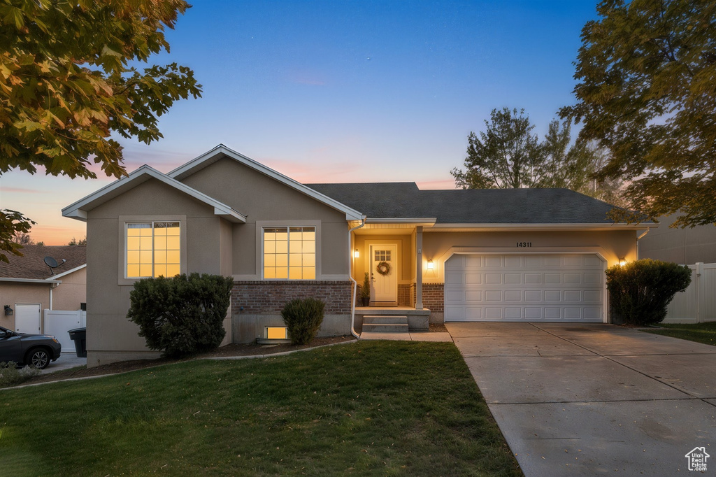 Photo 2 for MLS #2116752 at 14311 Prairie Dawn Ln