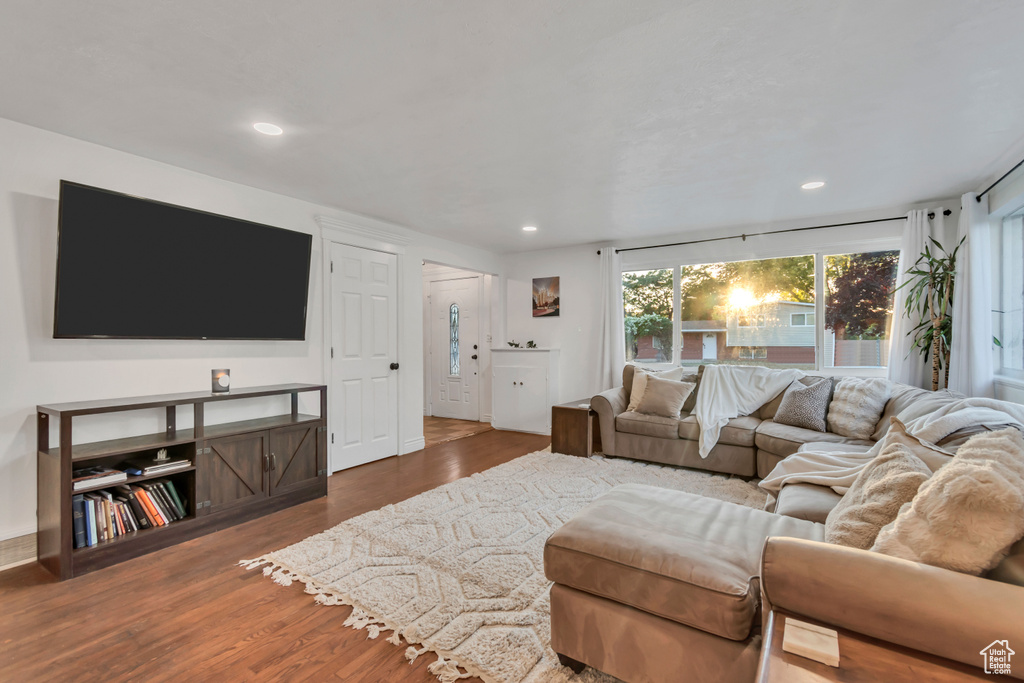Photo 4 for MLS #2116758 at 1707 S 50 East