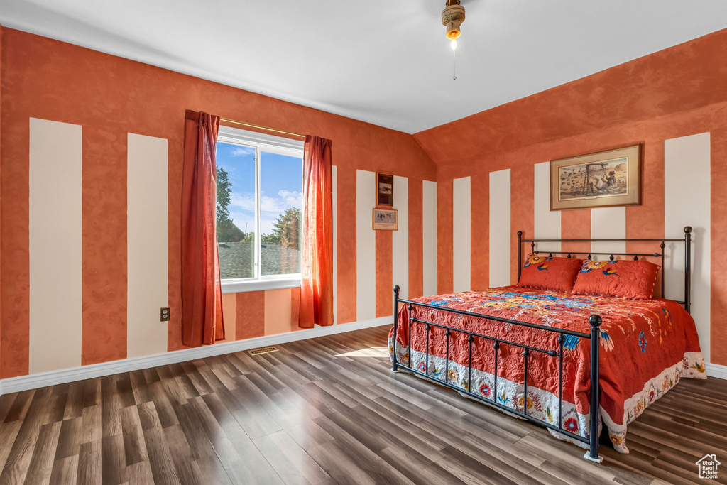 562 E COMMONWEALTH AVE Salt Lake City, UT 84106