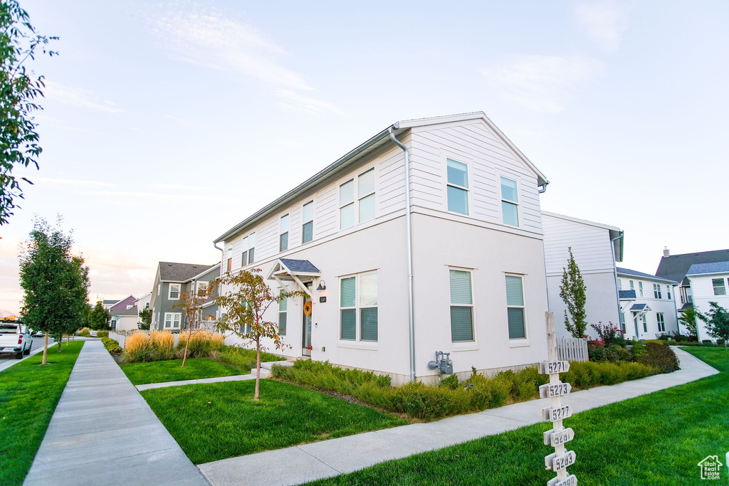 5269 W BIG SUR DR South Jordan, UT 84009