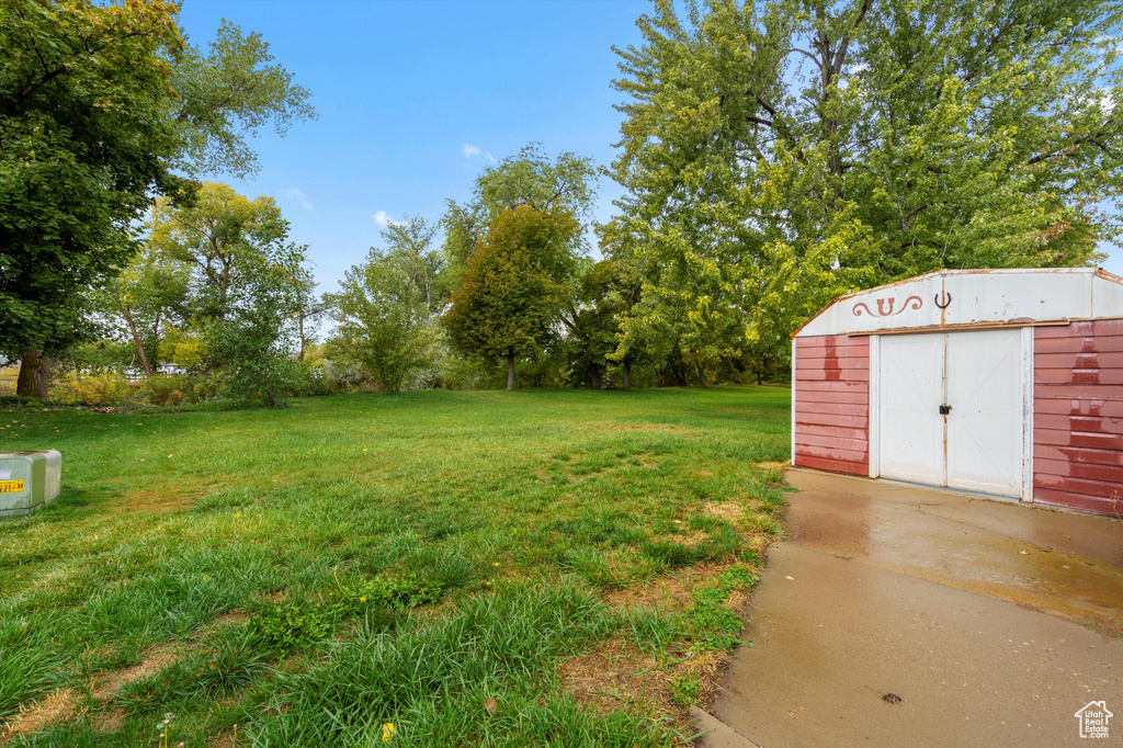 Photo 6 for MLS #2116763 at 975 E 6600 South #41