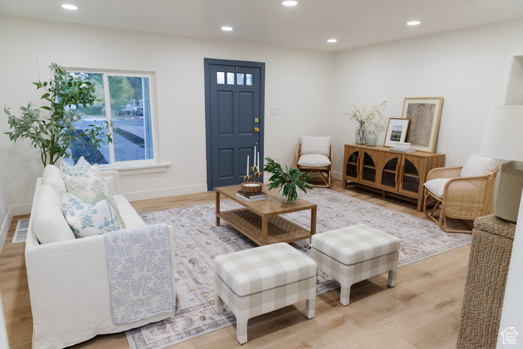 Photo 2 for MLS #2116765 at 530 W 400 South