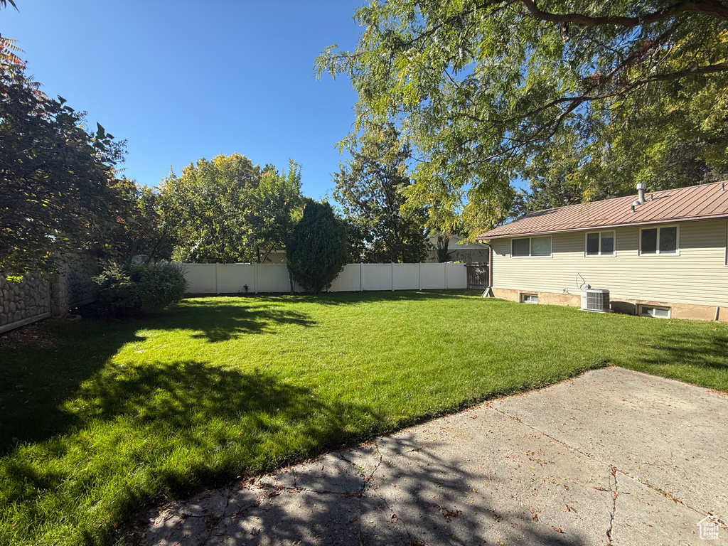 Photo 12 for MLS #2116766 at 600 N Maple Dr