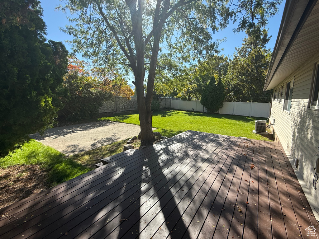 Photo 16 for MLS #2116766 at 600 N Maple Dr
